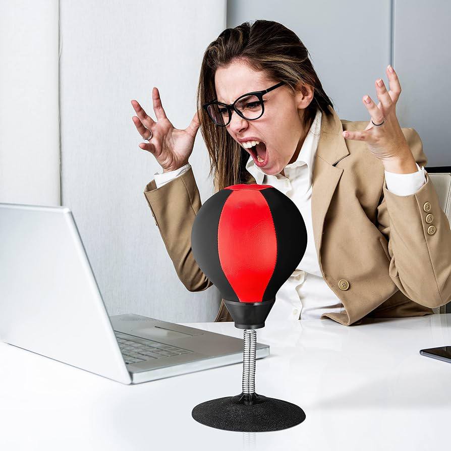 desktop punghing ball